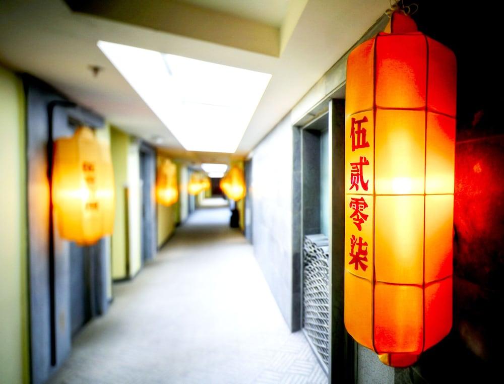 China Community Culture & Art Hotel Циндао Экстерьер фото