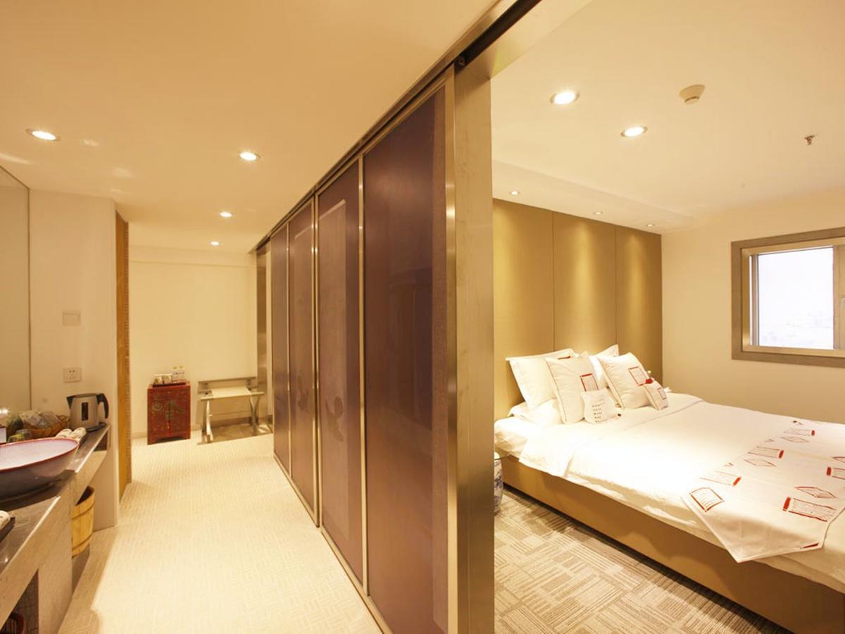 China Community Culture & Art Hotel Циндао Экстерьер фото