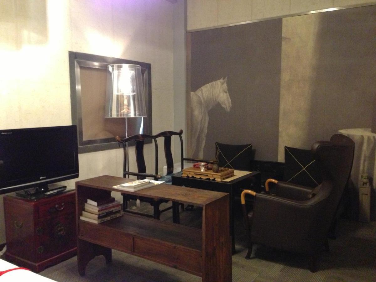 China Community Culture & Art Hotel Циндао Экстерьер фото